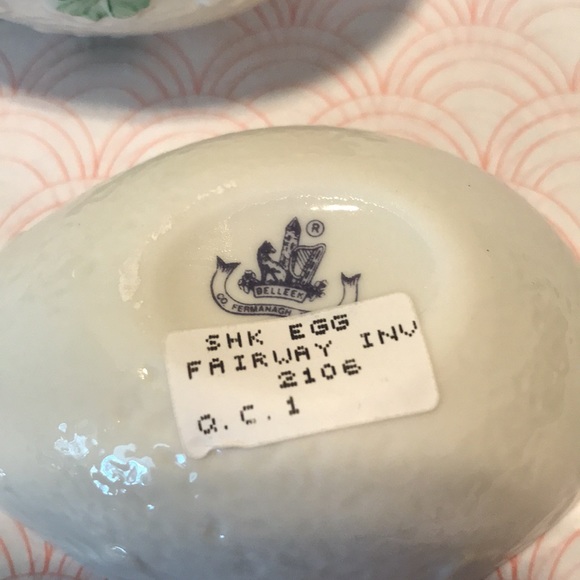 Belleek Shamrock Egg Mint condition - Picture 2 of 12